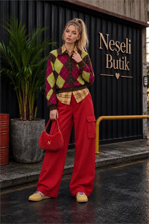 Neşeli butik kadın kırmızı kolej tarzı baklava desenli düğmeli triko hırka NBHT06 